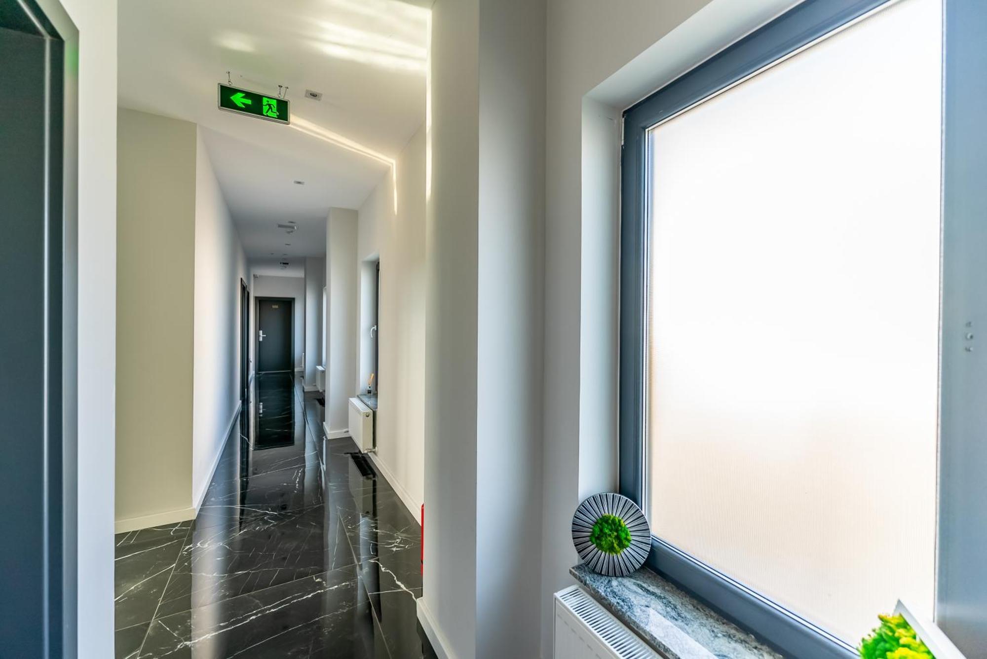 M City Aparthotel Arad Zewnętrze zdjęcie